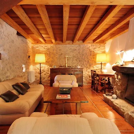 Guillo Villa *